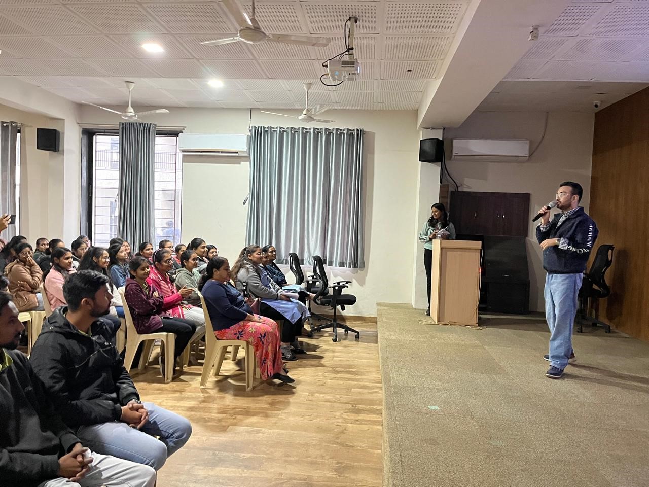 GMIU Management Students Campus Activity